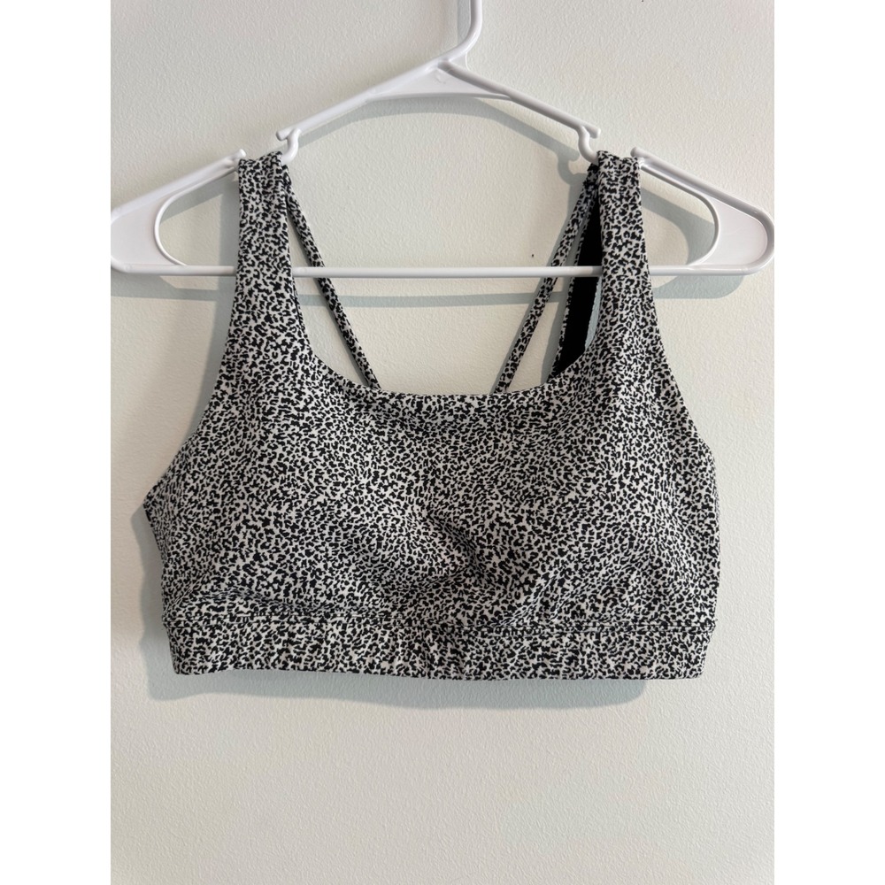 Athleta Strappy Back Sports Bra Womens Small‎ White Black Leopard Crisscross